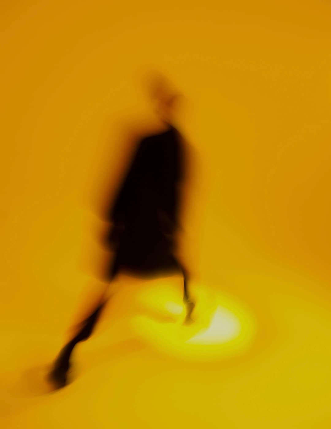 Entre Uns e Zeros, Marco Vincit Entre Uns e Zeros - Marco Vincit