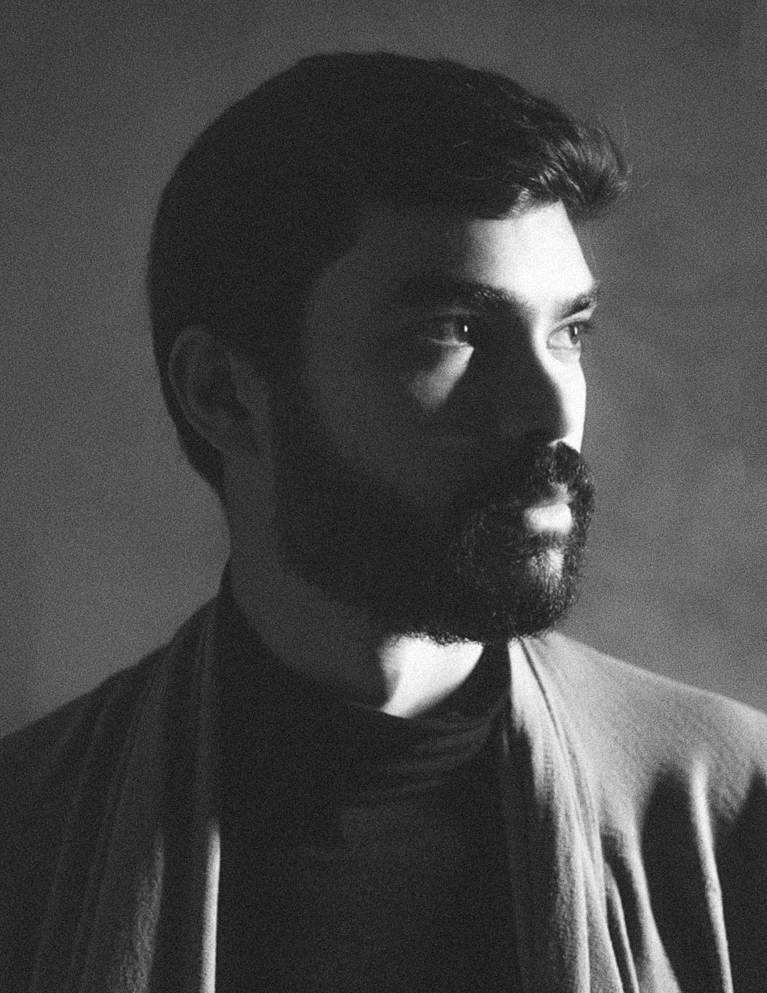 Entre Uns e Zeros, Marco Vincit Entre Uns e Zeros - Marco Vincit